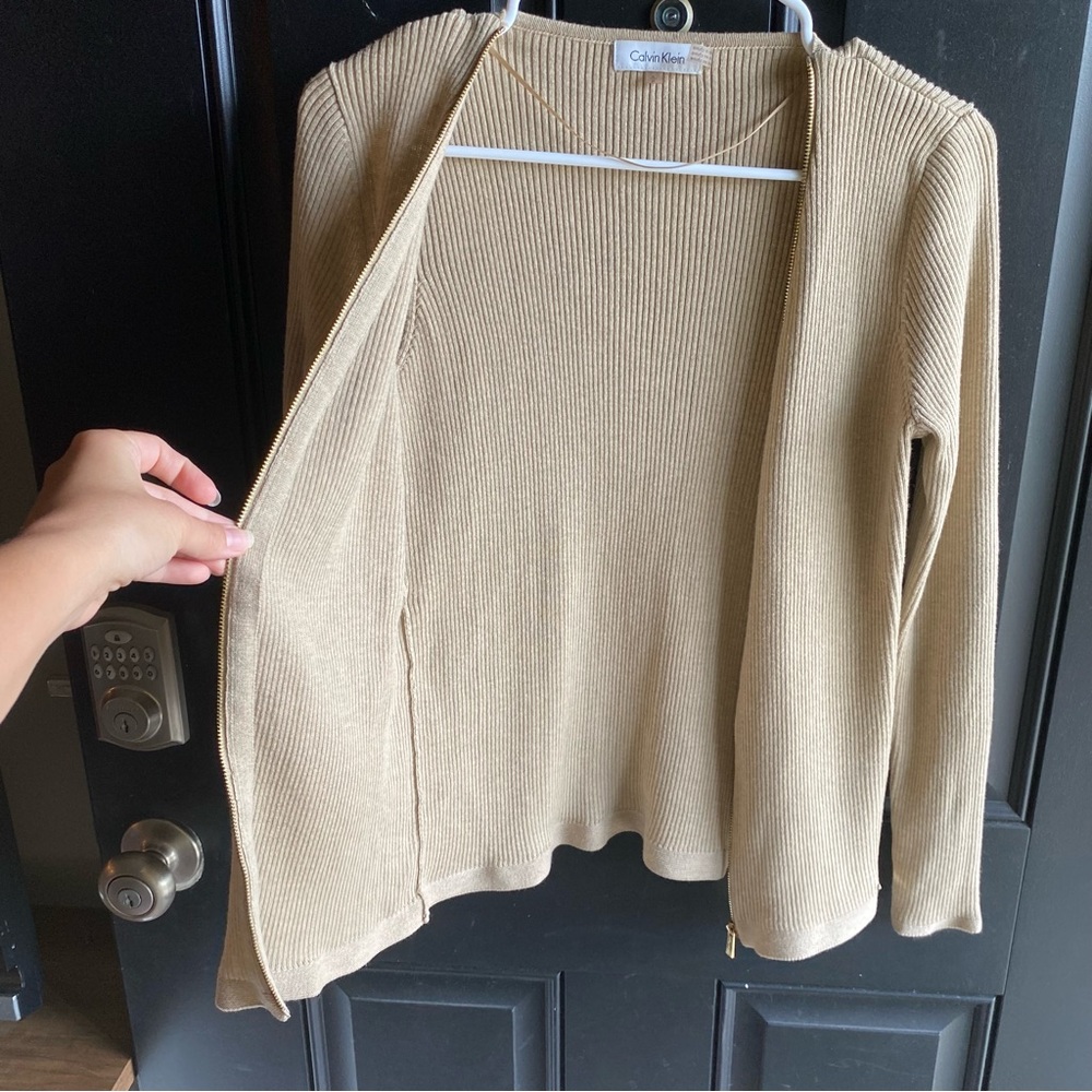 Calvin Klein Tan Ribbed Zip-Front Cardigan - Picture 6 of 8